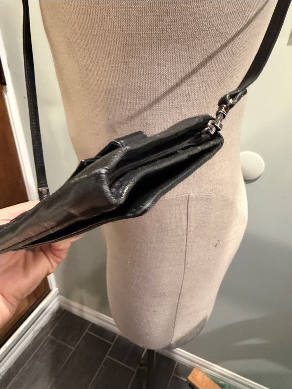 Perlina Black Leather Crossbody Bag with Metal Logo Plaque - Picture 7 of 15